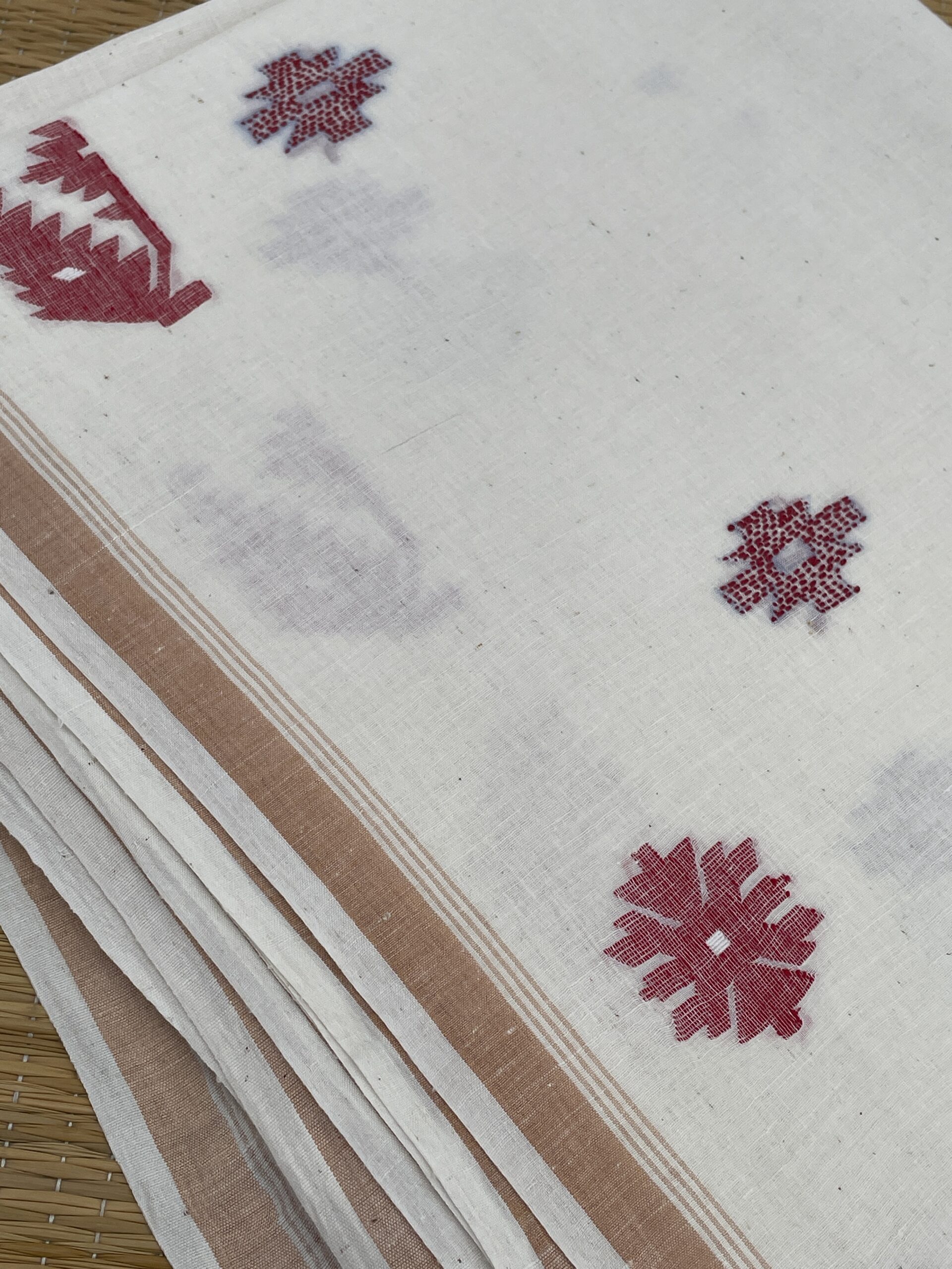 ANTARA - Handspun cotton jamdani saree with kantha motifs - Image 10