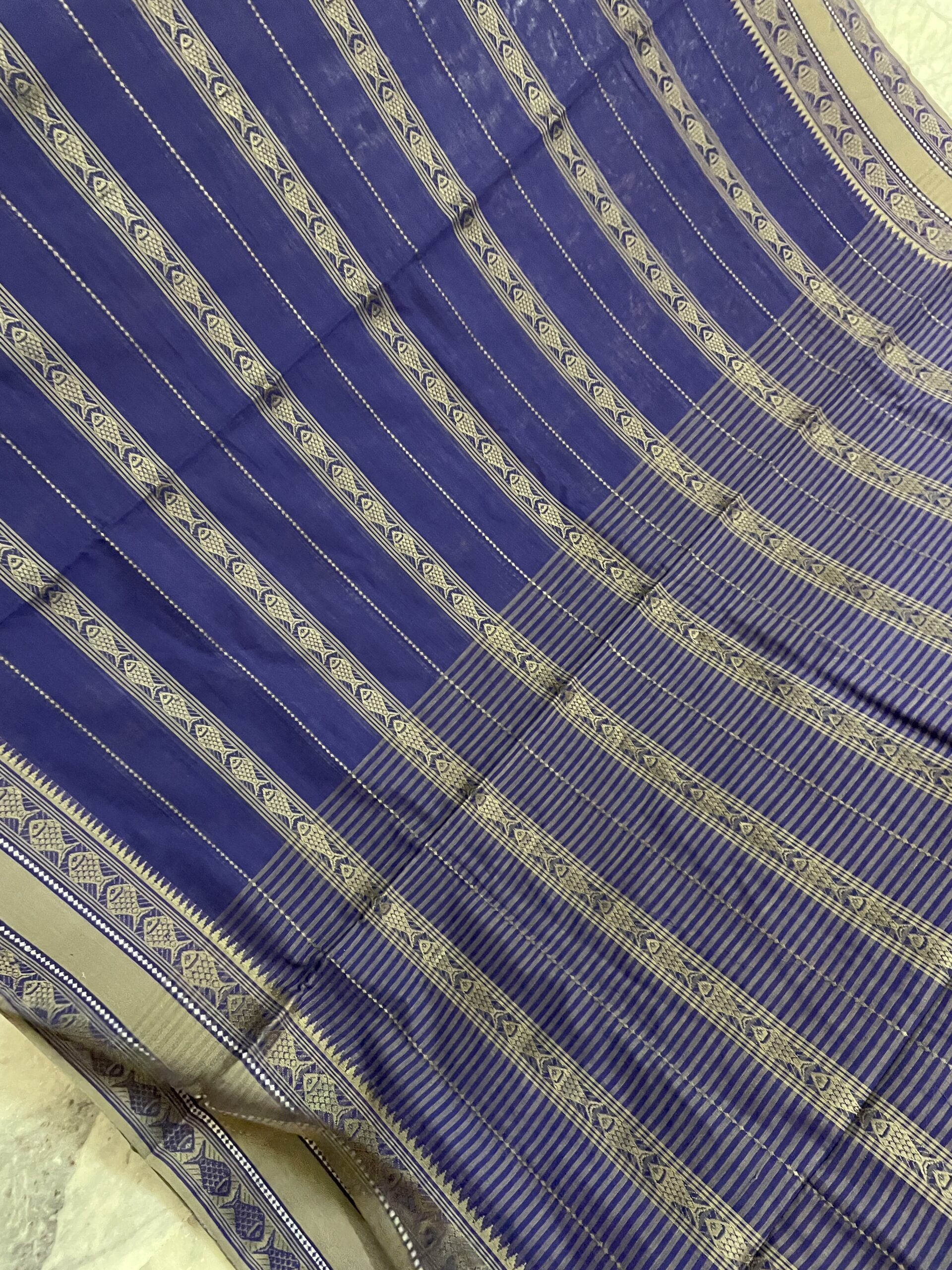 MEGHNA - Begumpuri cotton saree with fish motifs - Image 5